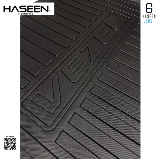 HONDA VEZEL 2013-2022 PLASTIC TRUNK MAT