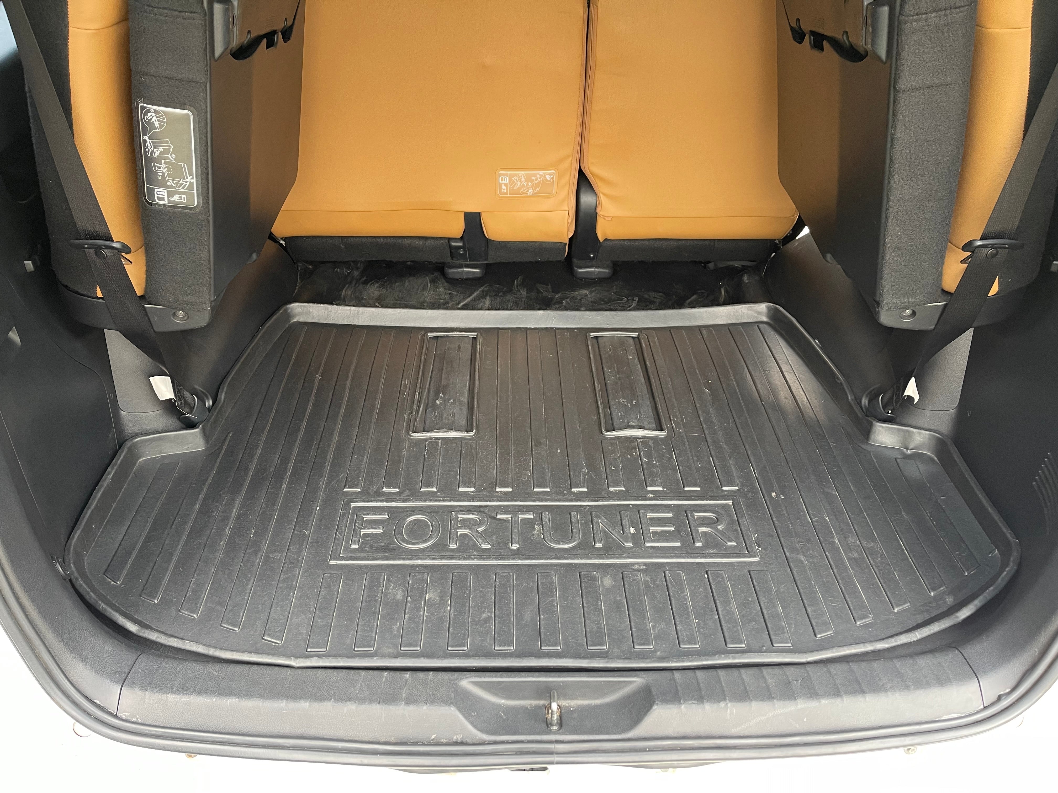 TOYOTA FORTUNER 2014-2022 TPE CAR TRUNK PLASTIC MAT