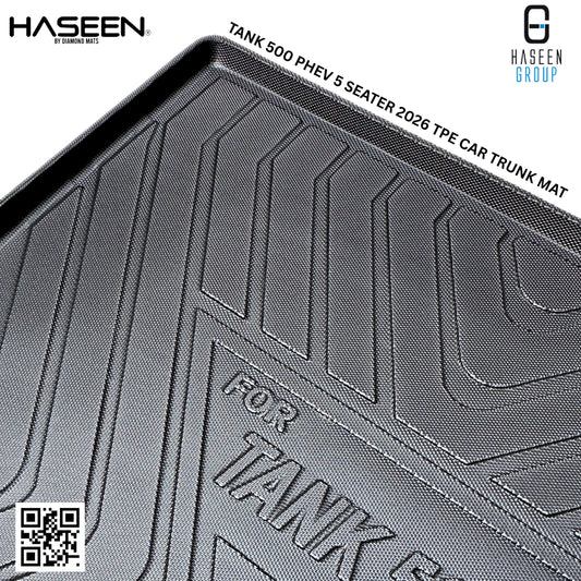 Close-up of anti-slip textured surface and raised edges on Tank 500 PHEV trunk mat