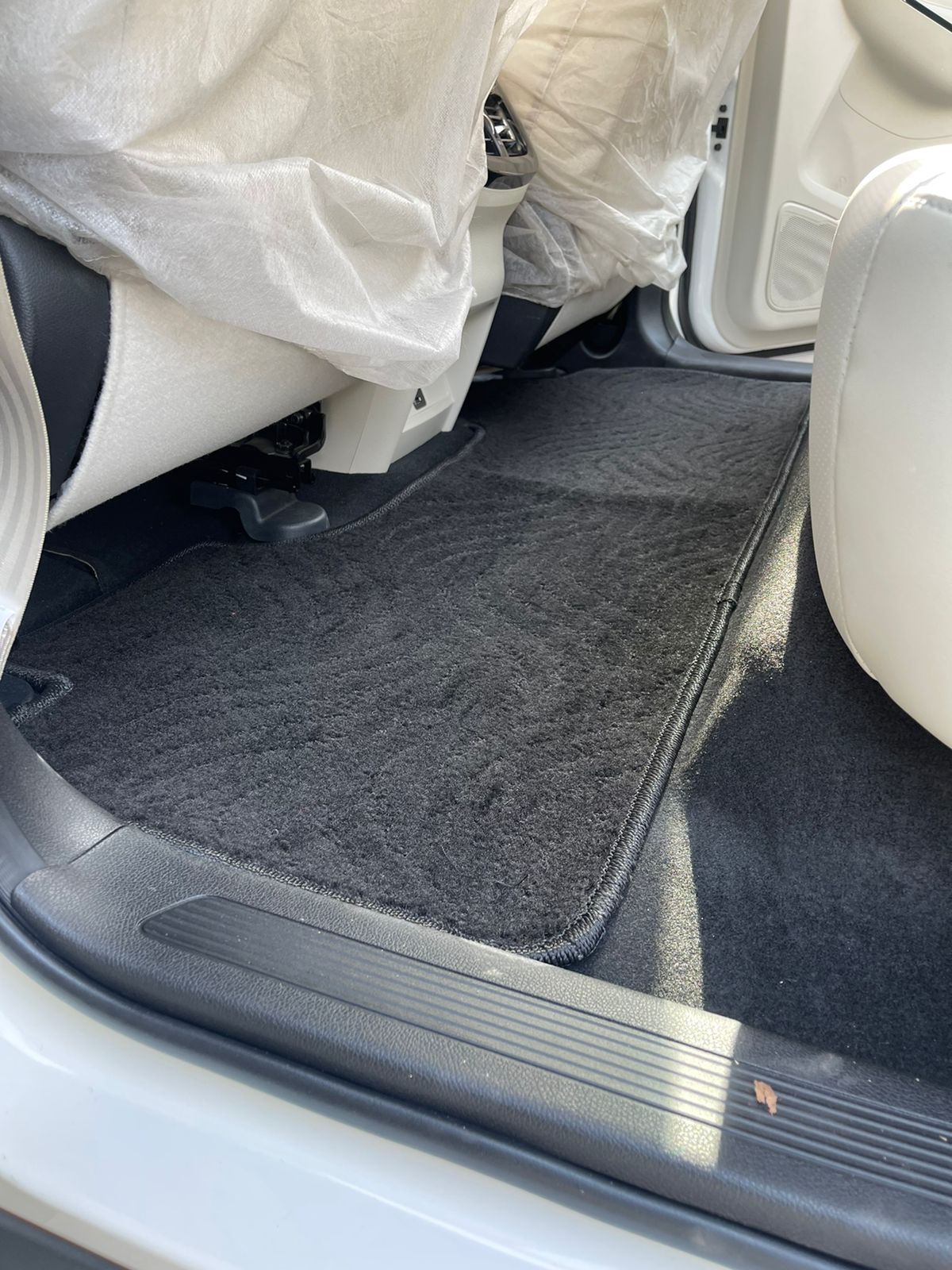 CHANGAN OSHAN X7 2022-2024 PREMIUM CARPET CAR FLOOR MAT